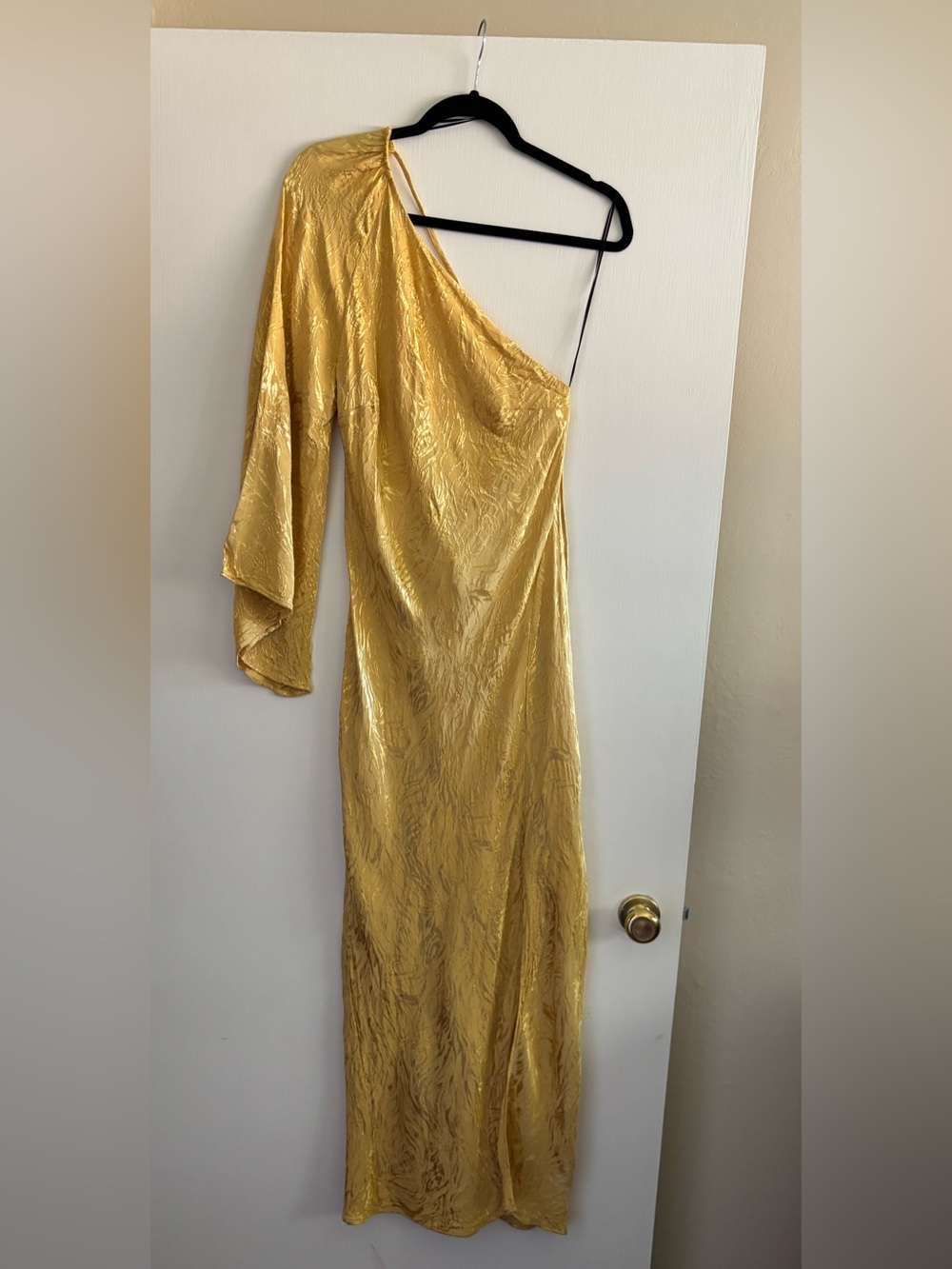 H&M Gold One-Shoulder Long Sleeve Satin Dress